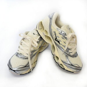 MIZUNO ~Ym Xj[J[@C@Wave Prophecy LS EF[uvtFV[CtX^C OFF WHITE BLACK SILVER D1GA251101