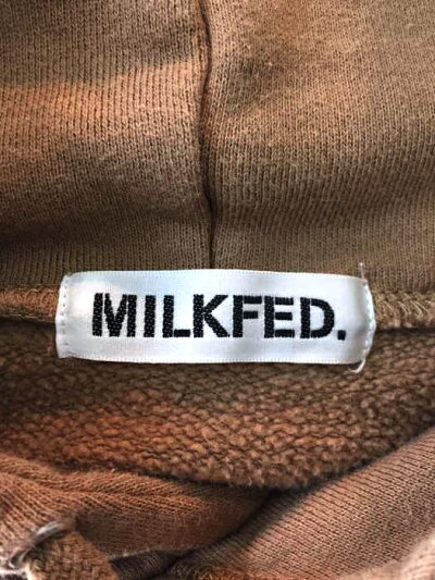 楽天市場 Milkfed ミルクフェド プルオーバーパーカー レディース 18年新作 茶系 白系 One Size One Size ロゴ パーカー K Back Stencil Sweat Hoodie 中古 ブランド古着バズストアbazzstore Bazzstore ブランド古着バズストア