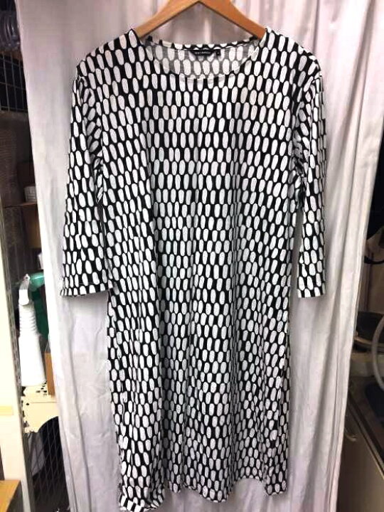 楽天市場 Marimekko マリメッコ ワンピース レディース 黒系 白系 Jpn M 日本サイズ M 相当 Varpu Asemaワンピース 中古 ブランド古着バズストアbazzstore 1721 Bazzstore ブランド古着バズストア