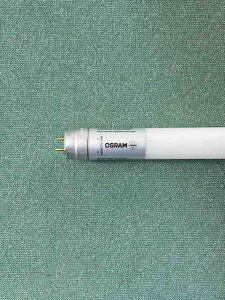 �I�X��������LED ST8A-1.2M14W/830