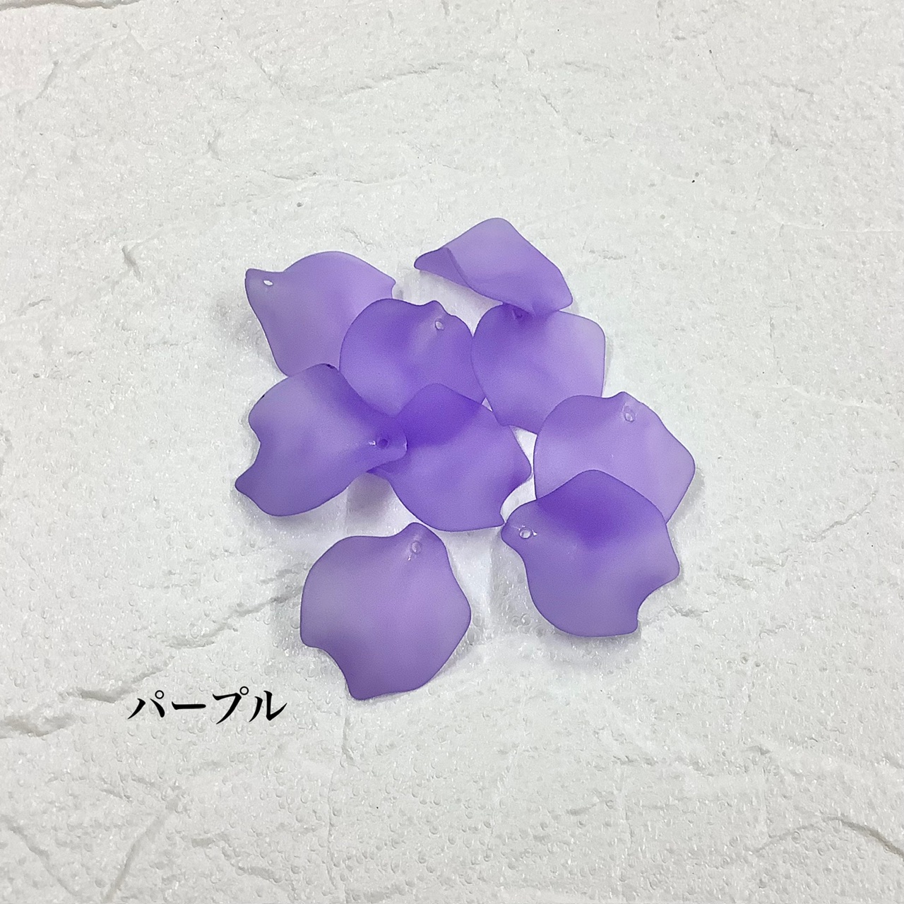 楽天市場】【 アクリル 花びら Ｌサイズ 20ヶ パープル ｊ4 】 日本製