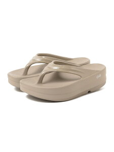 OOFOS / OOmega Ray BEAMS �r�[���X �E�C���� �V���[�Y�E�C �T���_�� �u���b�N�y���������z[Rakuten Fashion]