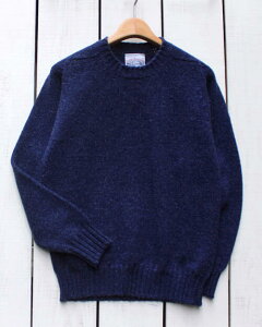 Jamieson's Plain Saddle Shoulder Crew Midnight / sweater 3ply wool made in scotland W~[\Y Th V_[ N[ Z[^[ jbg VFbgh E[ 3 {Q  / ~bhiCg lCr[ jamies