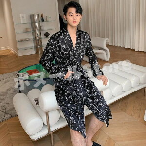 ubN pW} yA  oX[u YpW} OJ  yAbN  VN Y  e[t[ [EFA  JWA j/LO/v[