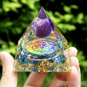 新生活 気楽 置物 オルゴナイト カラフル 球体 惑星 金箔 ストーン チャクラ 幸運 パワー 石 コイル 有機物 無機物 ピラミッド 三角 三角形 樹脂 パワストーン 癒し