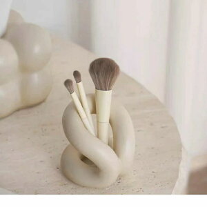 `r[ Z~bN uVX^h IuWF   X^C t[x[X Z~bN ֑} 킢 _  CeA@yX^h