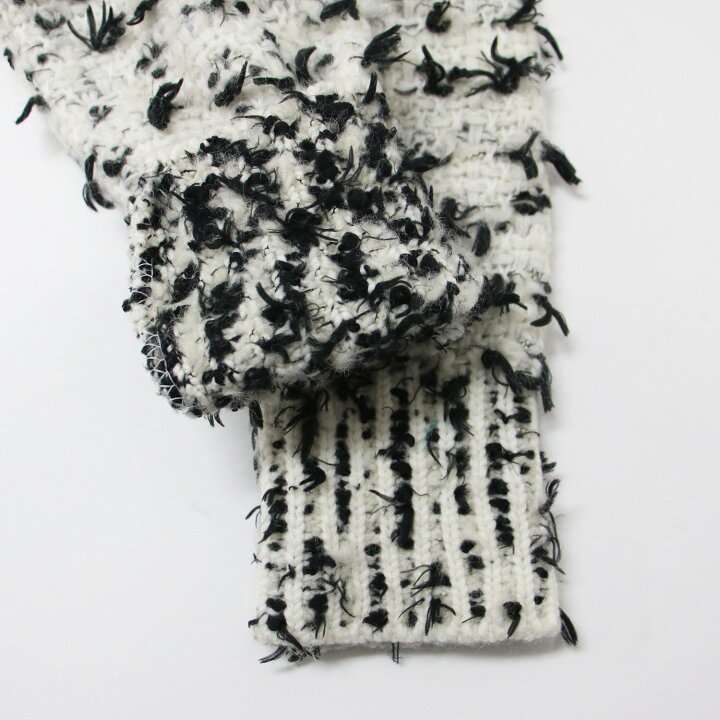 楽天市場】AKIRANAKA アキラナカ ニット セーター 23秋冬 ホワイト  