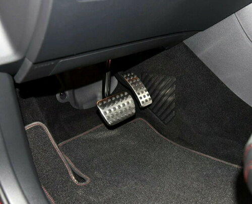 BENZベンツアルミ製ペダルカバーAT車用アクセル/ブレーキ2点セットA/B/M/ML/GL/R/CLA/GLAなどカバーアクセサリー内装パーツカスタムメルセデスベンツ
