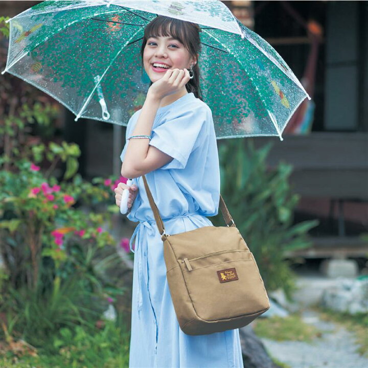 楽天市場 Disney ディズニー 撥水素材の９ポケットショルダーバッグ ミッキーマウス くまのプーさん レディース 女性 バッグ 鞄 カバン ショルダー セミショルダー ショルダーバック 肩かけ ベルメゾン Disney Fantasy Shop