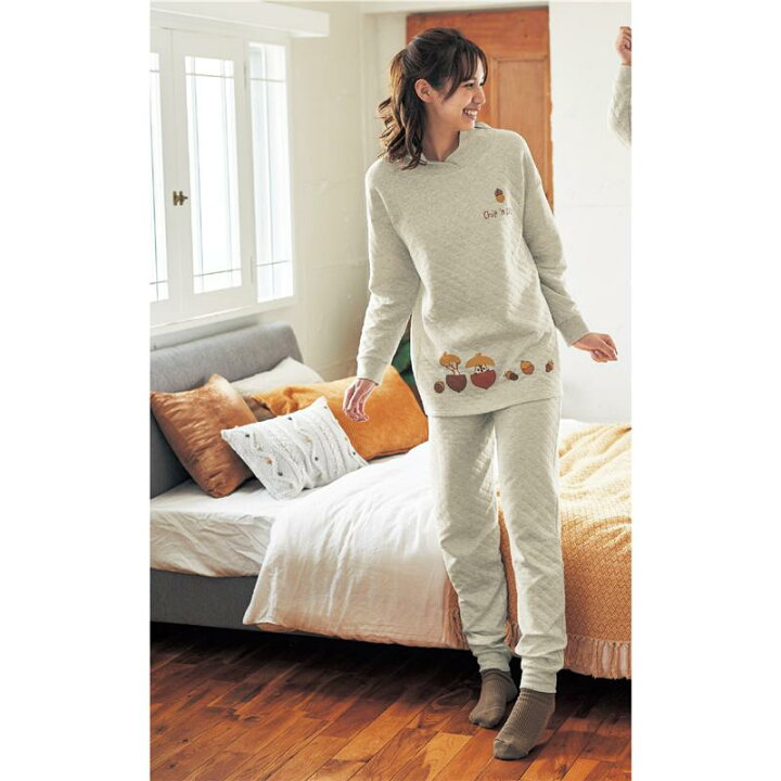 楽天市場 Disney ディズニー レディース あったかニットキルトパジャマ チップ デール １０１匹わんちゃん S M L Ll 3l レディース 女性 ルームウェア 部屋着 パジャマ パジャマ上下 レディースパジャマ キャラクター チップとデール 親子ペア