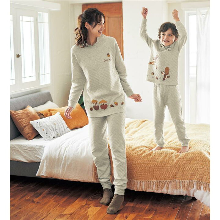 楽天市場 Disney ディズニー レディース あったかニットキルトパジャマ チップ デール １０１匹わんちゃん S M L Ll 3l レディース 女性 ルームウェア 部屋着 パジャマ パジャマ上下 レディースパジャマ キャラクター チップとデール 親子ペア 親子お