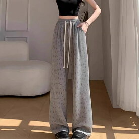 【ラスト在庫！】 スウェット ワイドパンツ ズボン リラックス 小花 フラワー 総柄 レディース 韓国ファッション シンプル かわいい 柄 ウエストゴム 大きいサイズ