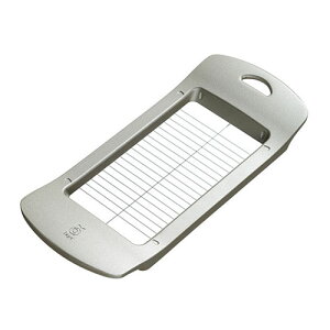 ���C�G�@���C���[�ŃX�[�b�Ɛ؂��o�^�[�J�b�^�[