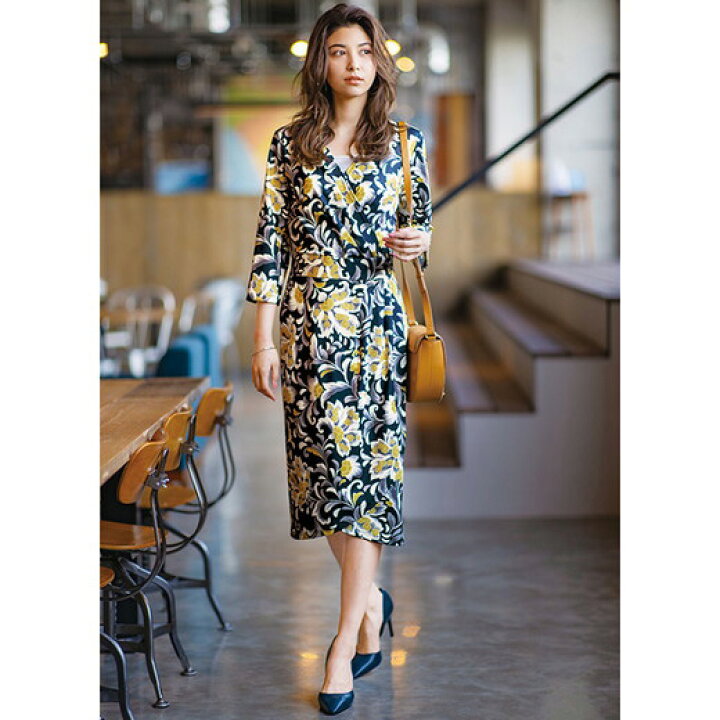 楽天市場 ワンピース M L Ll ジャージー素材ボタニカル柄タイトワンピース M Ll ベルーナ 30代 40代 50代 レディース ミセス 大人 大人可愛い ファッション レディース ラナン Ranan 秋 秋服 大人 長袖 ベルーナ