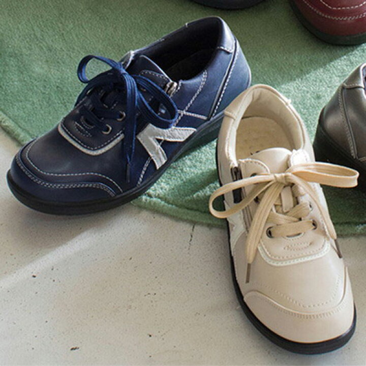 楽天市場 アウトレット シューズ 22 0cm 22 5cm 23 0cm 23 5cm 24 0cm 24 5cm 25 0cm ベルフォート ゆったり５ｅ防水スニーカー 22 0cm 25 0cm ベルーナ Belluna 40代 50代 60代 レディース ミセス 大人 ファッション 春 シューズ 靴 プチプラ 体型カバー 大きい