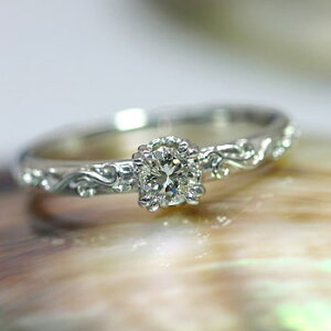 y|Cg10{z sx[luAgt _ChO c^̗t`[t 3.7mm _ChfUCO a 4 PT900 K18 K10Ή@PT,K18͂㕾ЂŋIɋLڂ̂