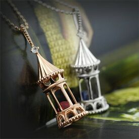 スピネル再販「フォンテーヌブロー」 Palais de Fontainebleau宮殿モチーフペンダントトップ/スピネル原石/アレキサンドライト原石 PT900 K18 K10対応　PT,K18はご注文後弊社で金種選択に記載のある金額を加算しご連絡します 誕生石 8月 【BN10P】