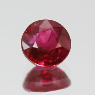 ☆鑑別書付 非加熱 ピジョンブラッド ルビー ラウンド 0.6ct 限定1個 ※こちらのルースを使用してのカス…