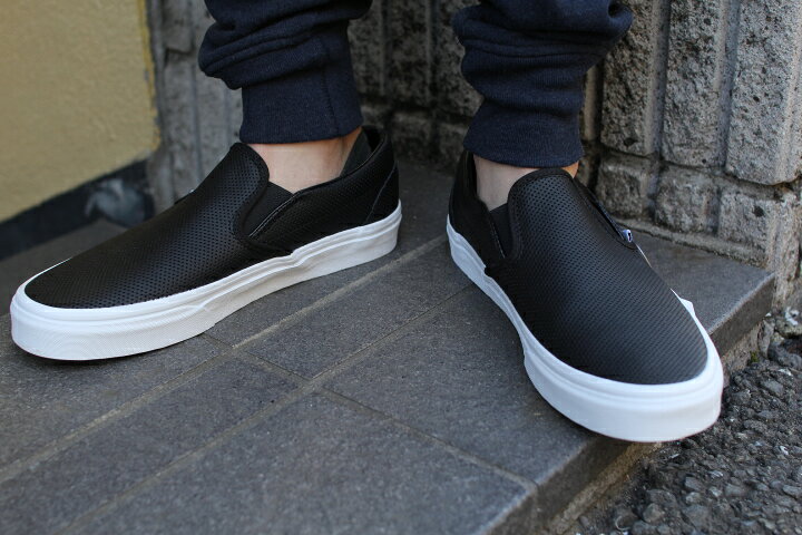 楽天市場】VANS(ヴァンズ)CLASSIC SLIP-ON (PERF LEATHER) BLACK 