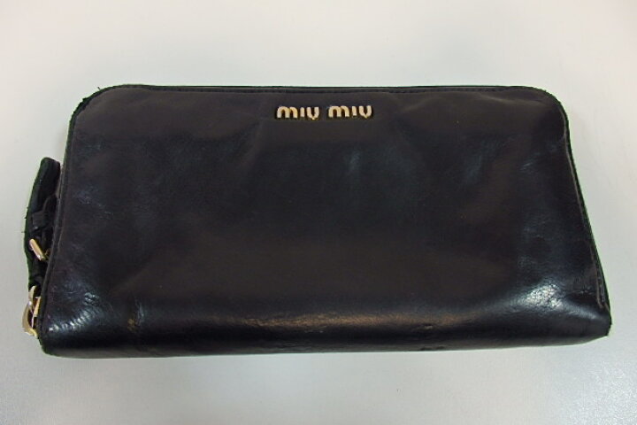 楽天市場】ミュウミュウ miumiu ラウンドファスナー 長財布 ブラック  