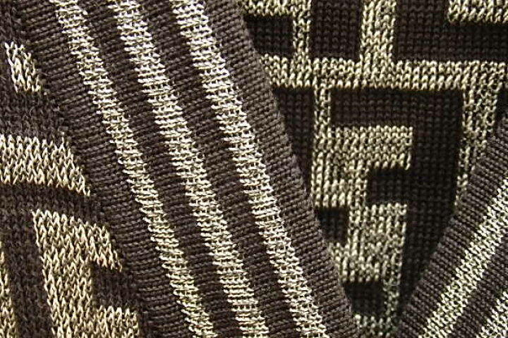 楽天市場】フェンディ FENDI ズッカ柄 ニット ベスト サイズ 40 グレー 