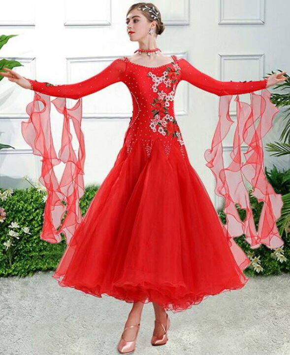 楽天市場】送料無料 花柄 中指にかける 胸パット付き 大きいサイズ 4色  