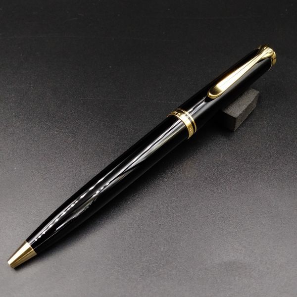 ペリカン スーベレーン K800 ボールペン [黒] (ボールペン) 価格比較