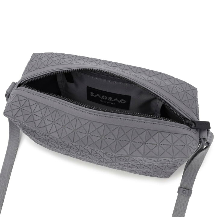 楽天市場】 バオバオ イッセイミヤケ BAO BAO ISSEY MIYAKE【KURO 