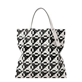 ★ポイント5倍★バオバオ イッセイミヤケ BAO BAO ISSEY MIYAKE【CONNECT / コネクト 6×6】 トートバッグ 全3色 BB AG802【送料無料】 【あす楽対応】 【コンビニ受取】 【海外配送】 【国際配送】