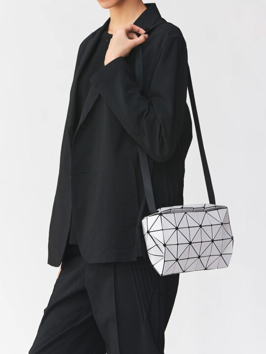 楽天市場】 バオバオ イッセイミヤケ BAO BAO ISSEY MIYAKE【CARTON 