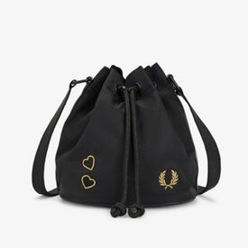 ショルダーバッグ 巾着バッグ フレッドペリー FRED PERRY Amy Winehouse L7285 AMY MINI BUCKET BAG 【国内正規品】