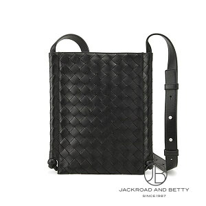 ボッテガ・ヴェネタ(BOTTEGA VENETA) イントレチャート(INTRECCIATO 