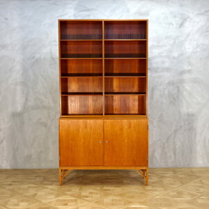 Borge Mogensen Model 132 Cabinet Teak Oak {[GE[GZ Be[W re[W kƋ CeA  k gt@j`[ [Ƌ Lrlbg