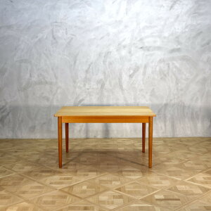 HANS J. WEGNER AT TABLE OAK EFOi[ Andreas Tuck _CjOe[u rOe[u Z^[e[u  k _ Vv Be[W re[W kƋ nXEJEEFOi