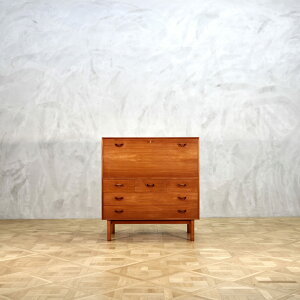 Peter Hvidt & Orla Molgaard-Nielsen Cabinet Lrlbg Be[W re[W kƋ [I ؐ bN  k rO [Ƌ gt@j`[