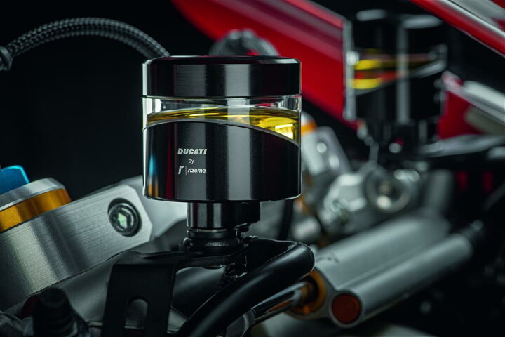 楽天市場】【DUCATI】《ブレーキフルードタンク BY Rizoma 96180581AA 