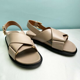 【最大P10倍＆2,000円クーポン配布中】マルニ MARNI 定番 サンダル 人気 レザー クロスサンダル レディース ベージュ マルニサンダル 高級サンダル ブランドサンダル 婦人サンダル 高級 ブランド レザーサンダル おしゃれ カジュアル きれいめ FBMS005201P3614