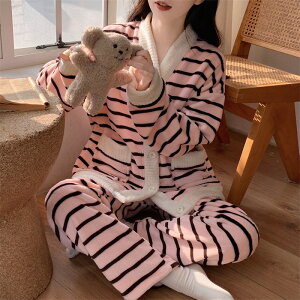  [EFA fB[X ~ pW} ㉺Zbg  J[fBK  OJ XgCv g ѕz y h  Q  킢 iCgEFA v