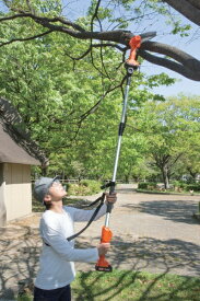 ファミリー・ライフ｜Family-life ファミラ NEW充電式コードレス2WAY高枝チェーンソー 8点セット