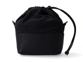 ARTISAN&ARTIST｜アルティザン＆アーティスト クロスボディーカメラポーチ　レザーファブリック　ブラック ARTISAN&ARTIST* ブラック ACAM-CP210 BLK