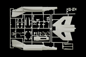 vbcbPLATZ 1/72 AJR F-4E/F t@g II C^