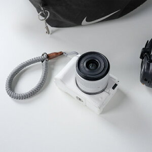 SmallRigbX[O 5431Canon EOS R50 VpU[n[tP[XLbg zCg SmallRig SR5431
