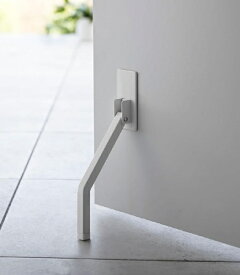 山崎実業｜Yamazaki マグネット折り畳みドアストッパー スマート ロング ホワイト