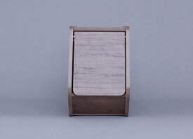 IRIS OHYAMA｜アイリスオーヤマ スタックボックス 扉付きタイプ（ブラウン/約幅20×奥行38.8×高さ30.5cm）