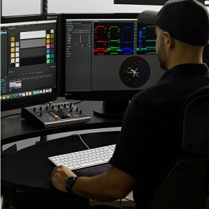 Calibrite�b�L�����u���C�g �J���[�`�F�b�J�[