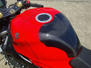 �N���o�[�E���t�bCLEVER WOLF �^���N�v���e�N�^�[ �J�[�{��/���D GSX-R1000 17 17G1-108-03