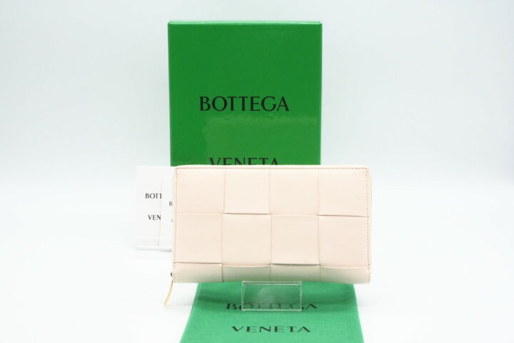 BOTTEGA VENETA(ボッテガヴェネタ) 長財布 ベージュ 中古 ランク「AB」