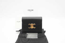 ☆安心の3大保証☆ Aランク ≪CELINE セリーヌ/三つ折り財布≫ 10D783 トリオンフ スモール フラップウォレット シャイニースキン ブラック 送料無料【中古】