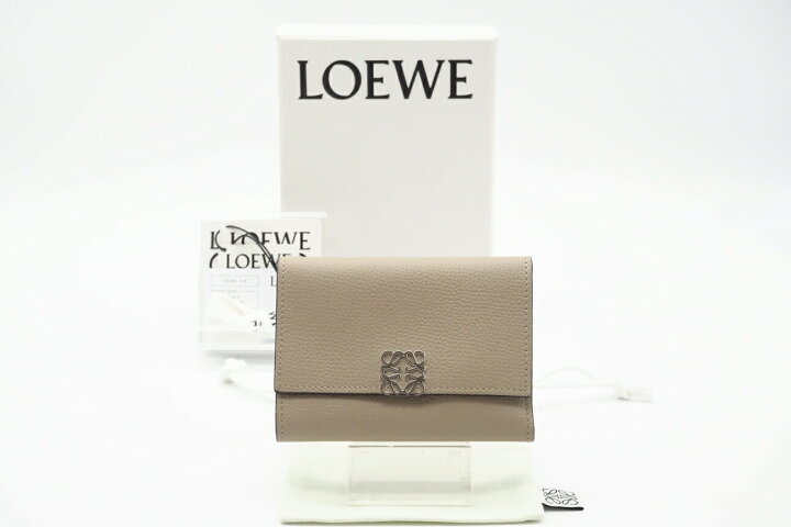 楽天市場】☆安心の3大保証☆ ABランク ≪LOEWE ロエベ/三つ折り財布 