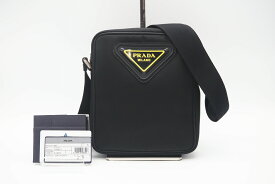 ☆安心の3大保証☆ ABランク ≪PRADA プラダ/ショルダーバッグ≫ 2VH112 ナイロン トライアングルロゴ メッセンジャーバッグ ブラック イエロー 送料無料【中古】
